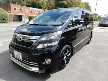 Used Toyota Vellfire 2014 for sale - 79602008: Photo
