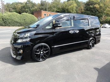 Used Toyota Vellfire 2014 for sale - 79602008: Photo
