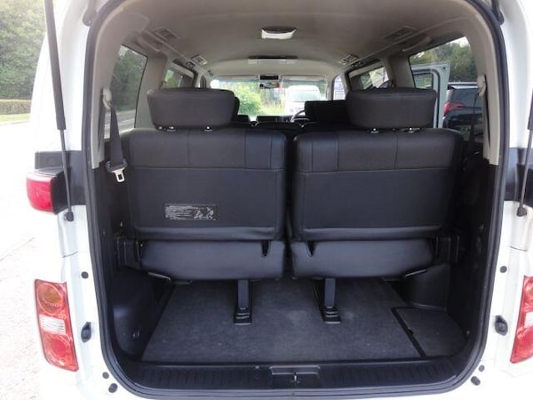 Used Nissan Elgrand for sale - 76122704: Photo 13
