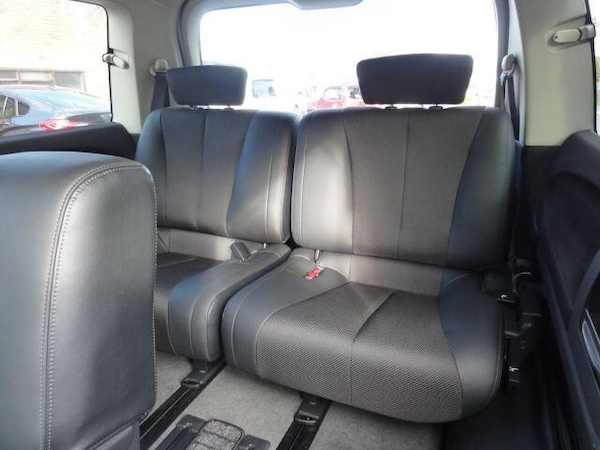 Used Nissan Elgrand for sale - 76122704: Photo 15