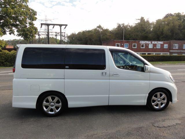 Used Nissan Elgrand 2008 for sale - 76122704: Photo 6