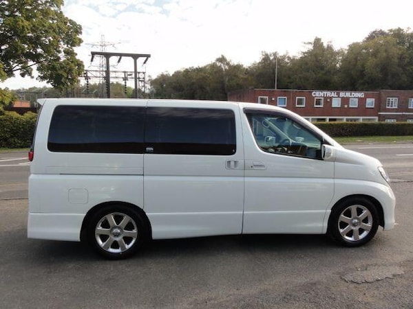 Used Nissan Elgrand for sale - 76122704: Photo 6