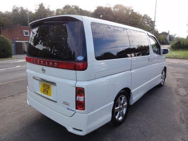 Used Nissan Elgrand for sale - 76122704: Photo 7