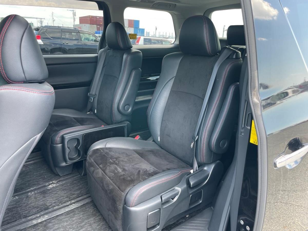 Used Toyota Vellfire for sale - 77229907: Photo 12