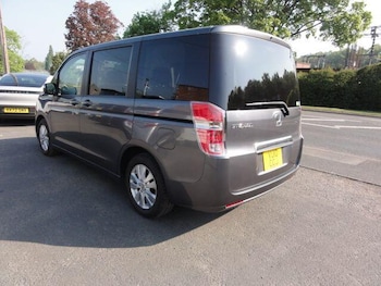 Used Honda Stepwagon 2010 for sale - 78923914: Photo