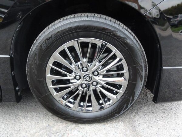 Used Toyota Alphard 2025 for sale - 76152992: Photo 11