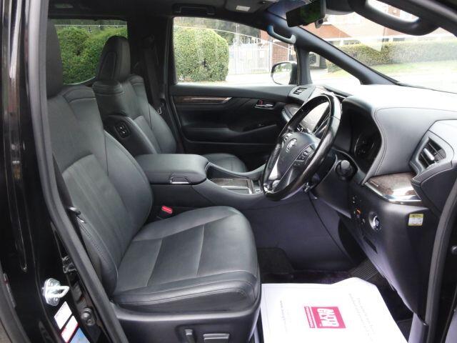 Used Toyota Alphard 2020 for sale - 76152992: Photo 13