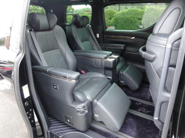 Used Toyota Alphard 2025 for sale - 76152992: Photo 15