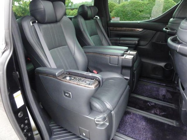 Used Toyota Alphard 2025 for sale - 76152992: Photo 29