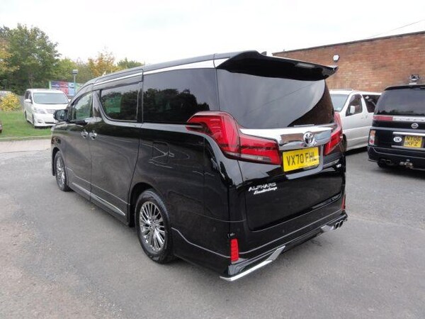 Used Toyota Alphard 2025 for sale - 76152992: Photo 9