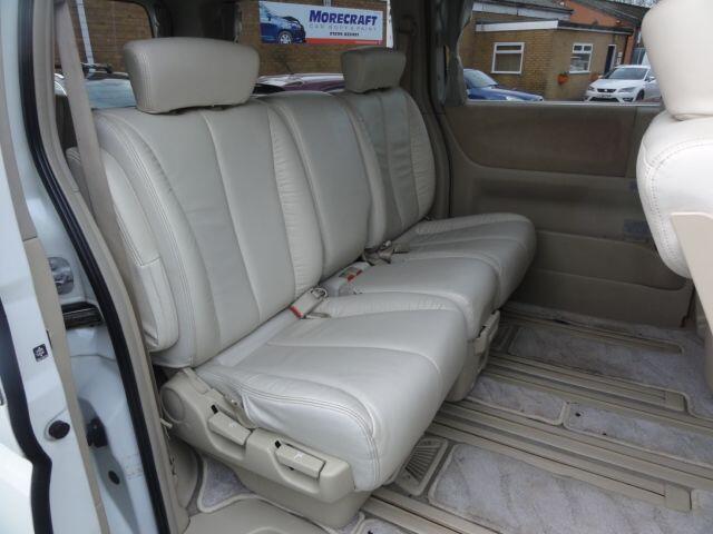 Used Nissan Elgrand 2018 for sale - 76886303: Photo 2