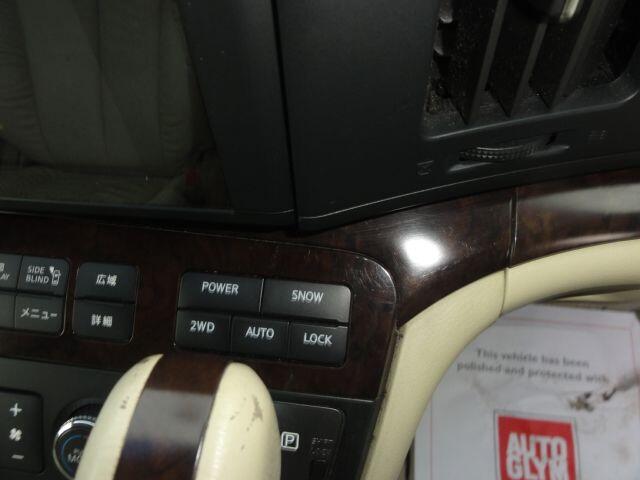 Used Nissan Elgrand 2018 for sale - 76886303: Photo 6