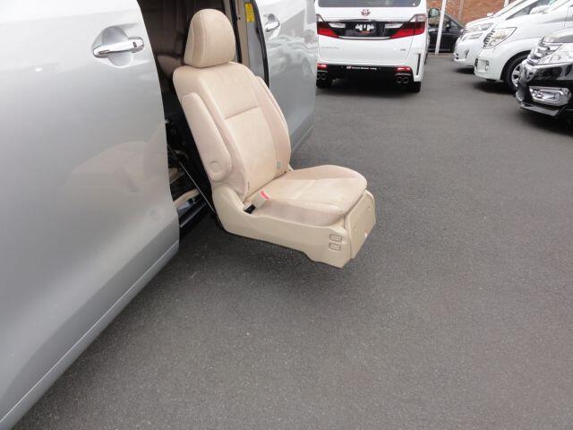 Used Toyota Alphard for sale - 76824394: Photo 1