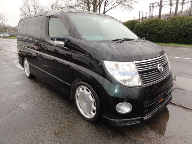 Used Nissan Elgrand for sale - 77824634: Photo 10