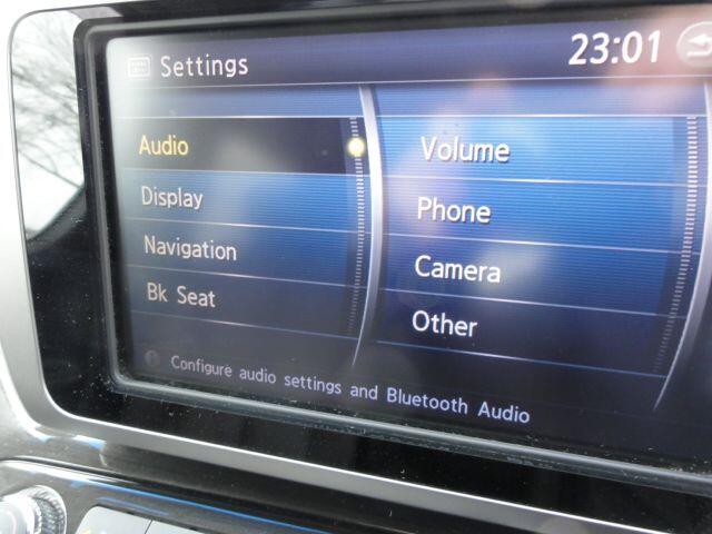 Used Nissan Elgrand for sale - 77824634: Photo 2