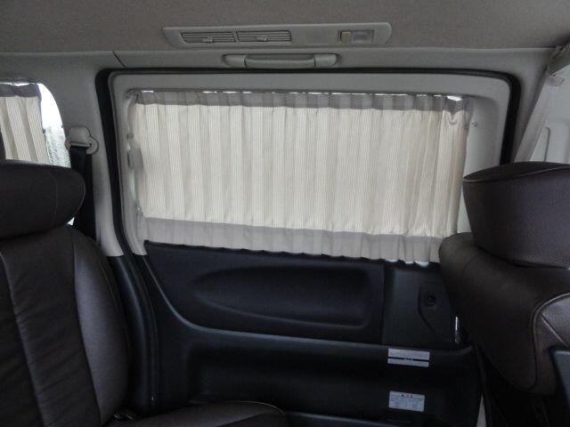 Used Nissan Elgrand for sale - 77824634: Photo 4