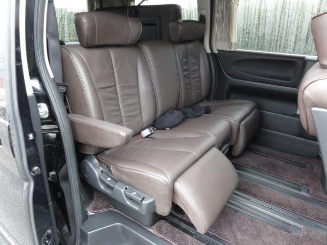 Used Nissan Elgrand for sale - 77824634: Photo 5