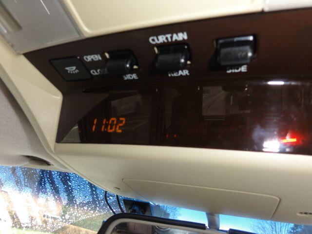 Used Nissan Elgrand for sale - 77824634: Photo 9