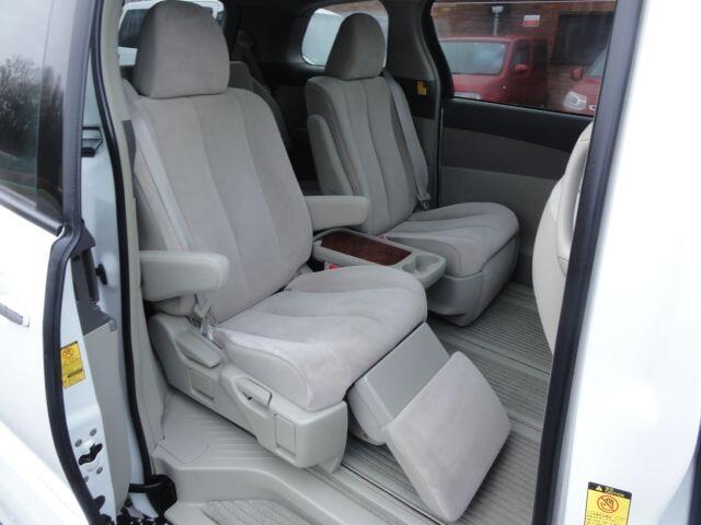 Used Toyota Estima for sale - 77215105: Photo 21