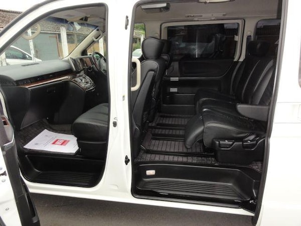 Used Nissan Elgrand 2009 for sale - 75291737: Photo 11