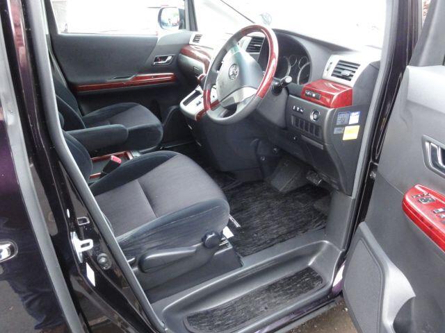 Used Toyota Vellfire 2010 for sale - 76995919: Photo 12