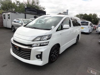 Used Toyota Vellfire 2013 for sale - 79464971: Photo