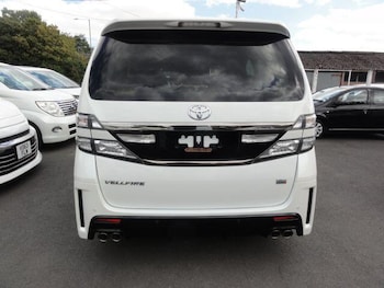 Used Toyota Vellfire 2013 for sale - 79464971: Photo
