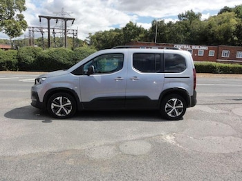 Used Peugeot Rifter 2019 for sale - 79464039: Photo
