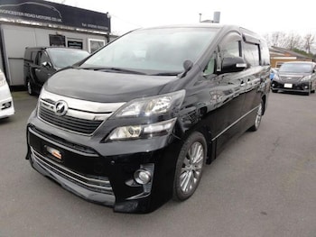 Used Toyota Vellfire 2014 for sale - 77825068: Photo