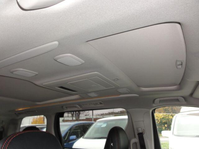 Used Toyota Vellfire for sale - 76472415: Photo 11