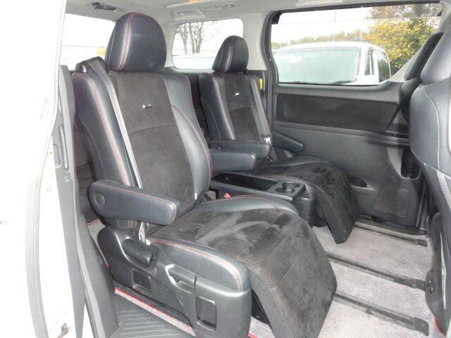 Used Toyota Vellfire for sale - 76472415: Photo 9