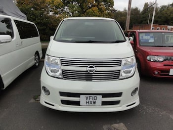 Used Nissan Elgrand 2025 for sale - 76240037: Photo 4