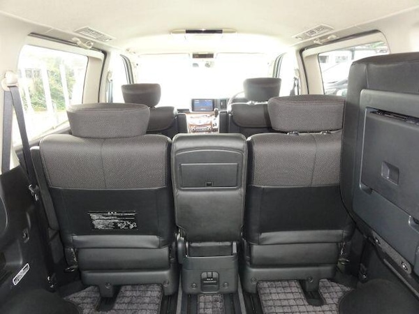 Used Nissan Elgrand 2025 for sale - 76240037: Photo 8