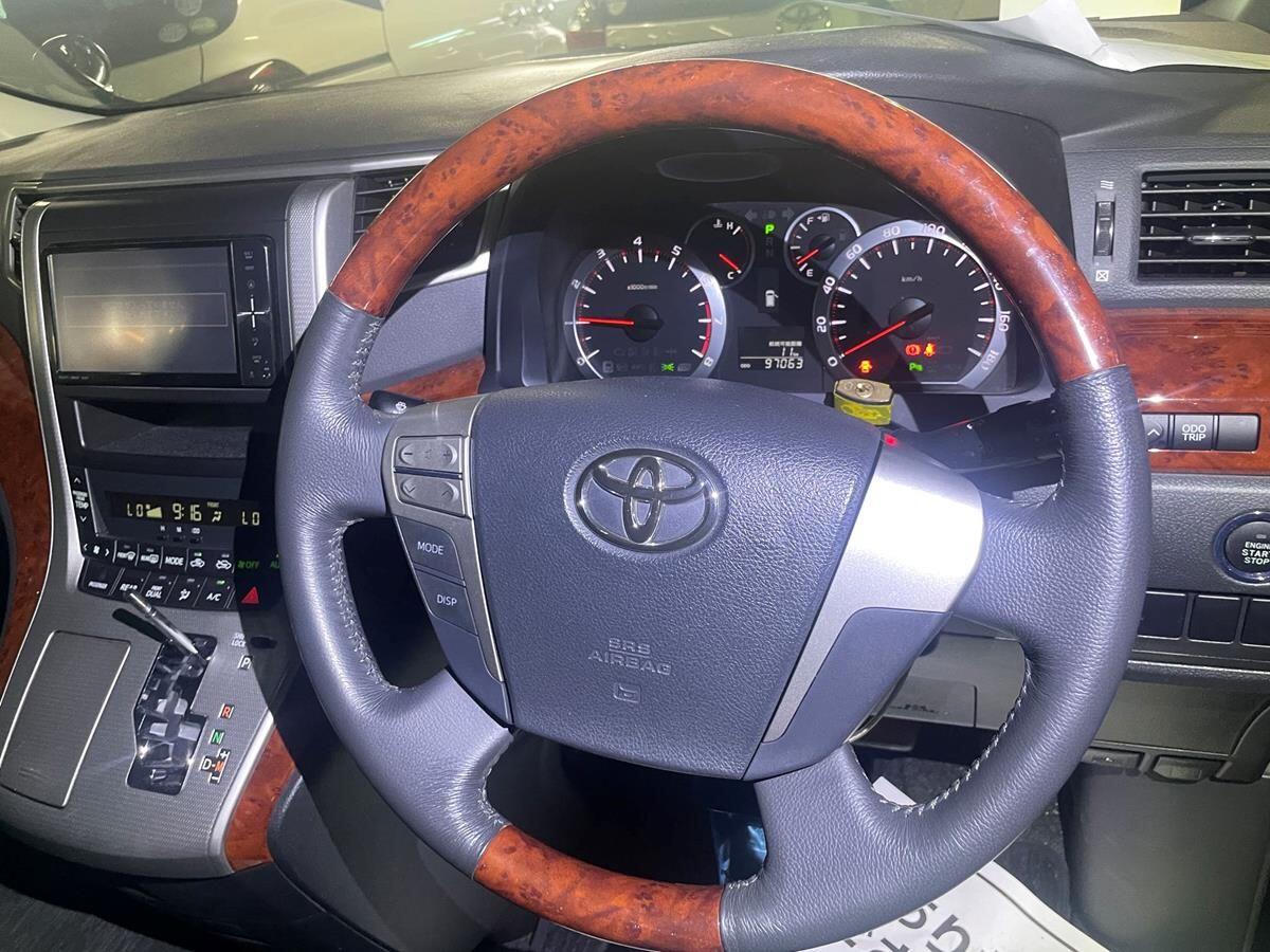 Used Toyota Vellfire for sale - 76865856: Photo 3