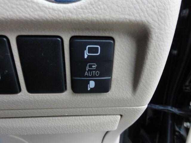 Used Toyota Vellfire 2009 for sale - 77119820: Photo 19