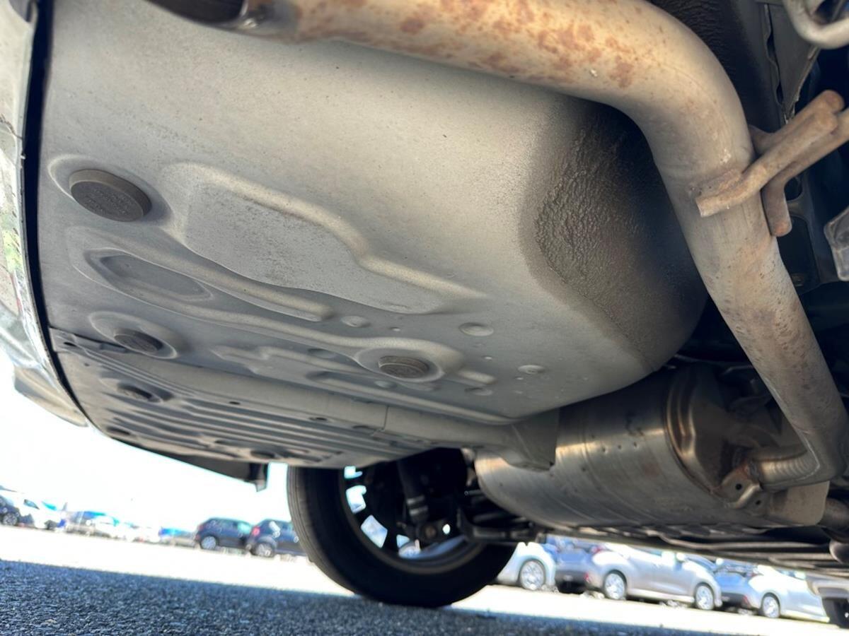 Used Toyota Estima for sale - 77599831: Photo 15