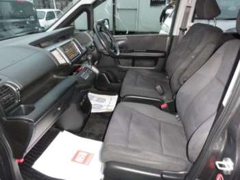 Used Honda Stepwagon 2012 for sale - 74545949: Photo