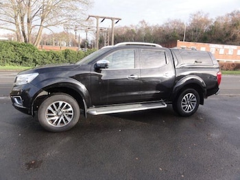 Used Nissan Navara 2016 for sale - 76887306: Photo