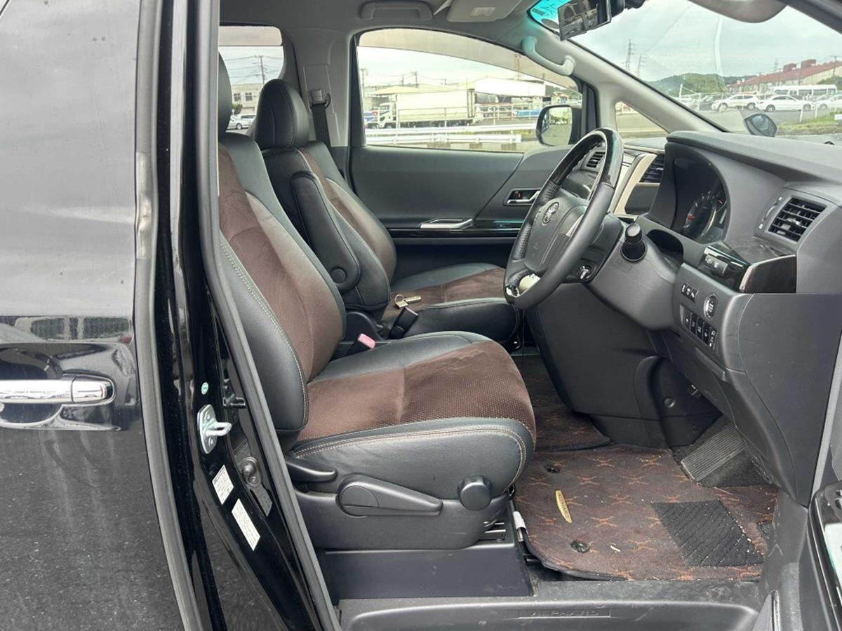 Used Toyota Alphard 2025 for sale - 77599847: Photo 44