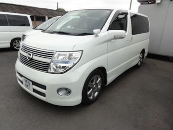 Nissan - Elgrand