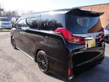 Used Toyota Alphard 2020 for sale - 73095368: Photo