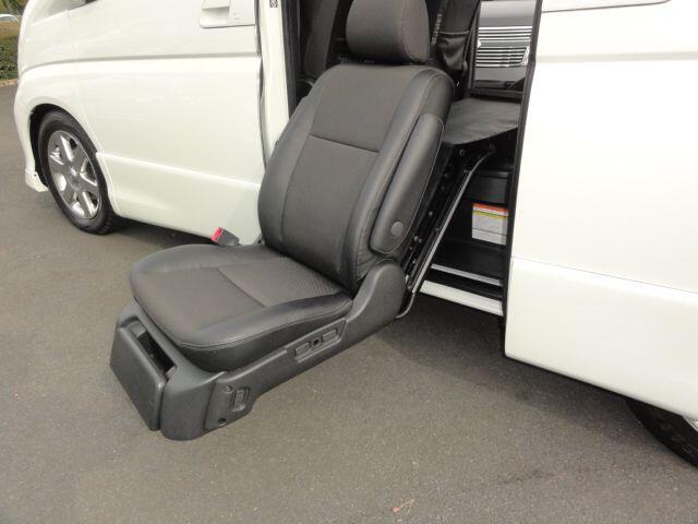 Used Nissan Elgrand 2025 for sale - 77001968: Photo 1