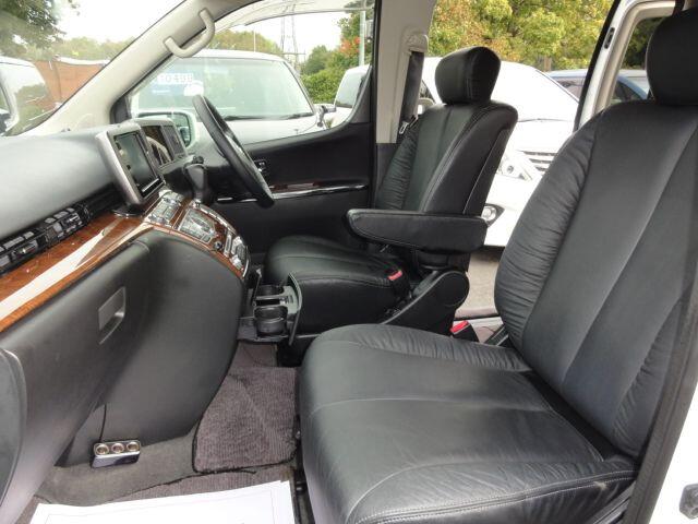 Used Nissan Elgrand 2025 for sale - 77001968: Photo 22