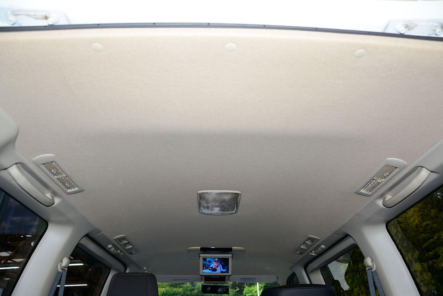 Used Nissan Elgrand 2025 for sale - 77001968: Photo 9