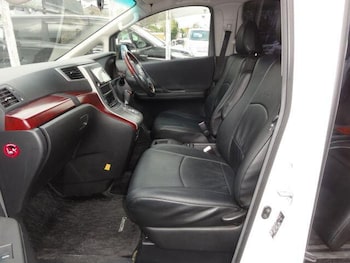 Used Toyota Vellfire 2010 for sale - 78923923: Photo
