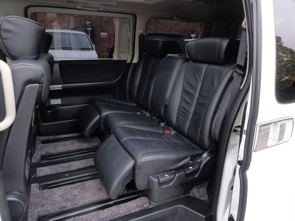 Used Nissan Elgrand for sale - 76226535: Photo 23