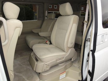 Used Nissan Elgrand 2008 for sale - 76409272: Photo