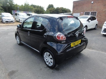 Used Toyota AYGO 2013 for sale - 79362401: Photo