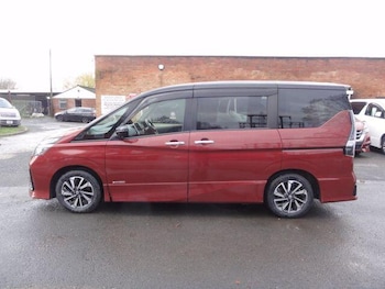 Used Nissan Serena 2020 for sale - 76849768: Photo