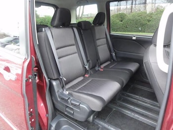 Used Nissan Serena 2020 for sale - 76849768: Photo